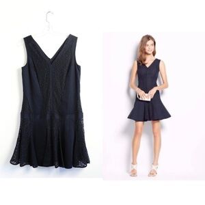Ann Taylor navy blue short dress lace mixed fabric cotton floral cocktail 6 M
